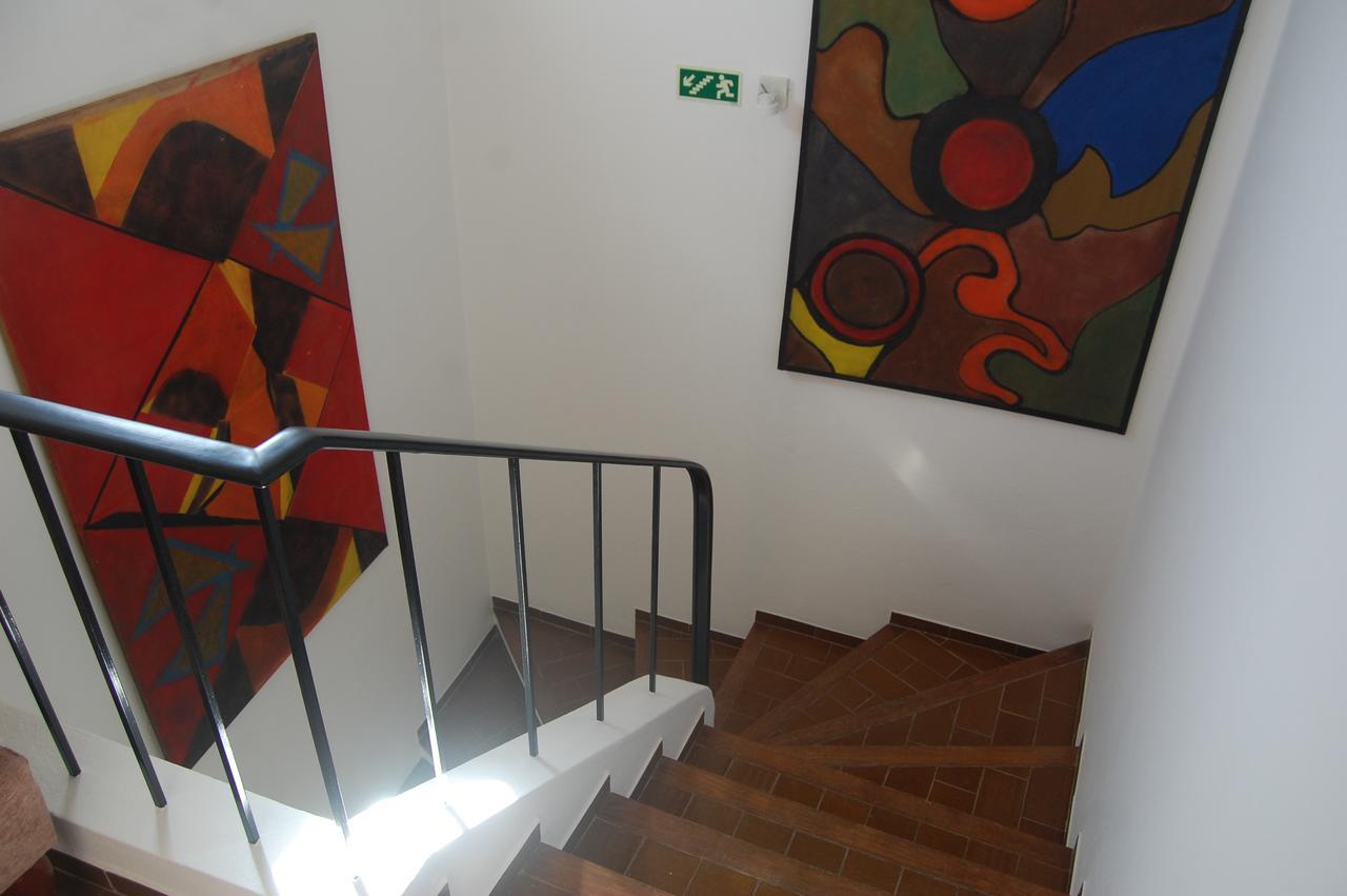 Suites Inn Lagos Kültér fotó