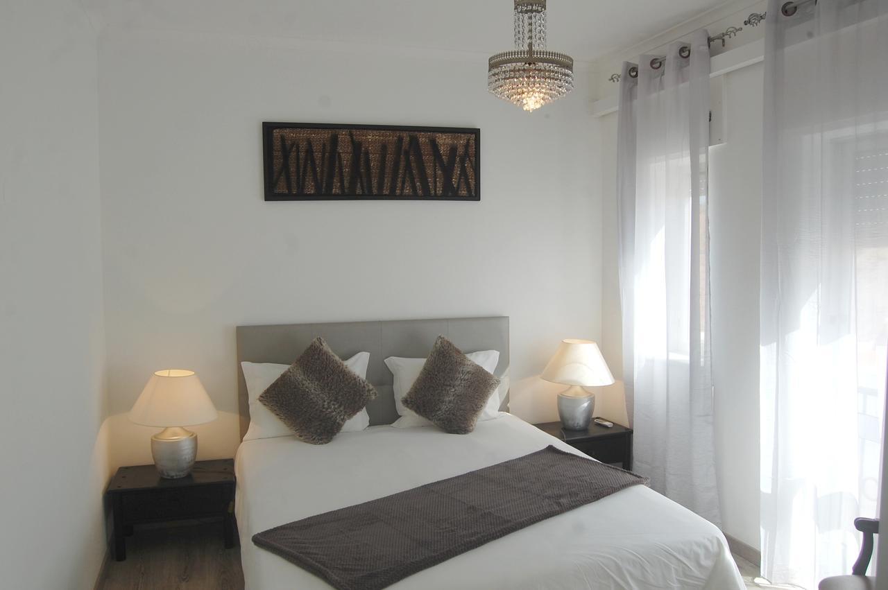 Suites Inn Lagos Kültér fotó