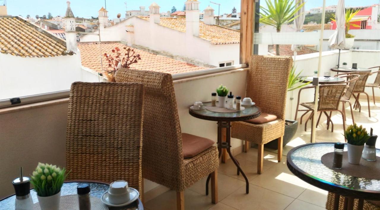 Suites Inn Lagos Kültér fotó
